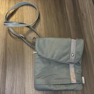 PACSAFE Sling Safe 100 Sling Purse Anti-Theft Smart Travel Gear Purse Bag Green